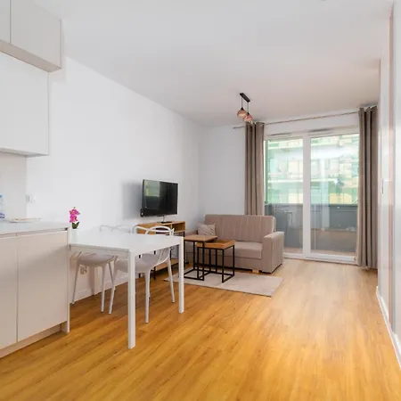 Park Skowroni Cosy By Bookinghost